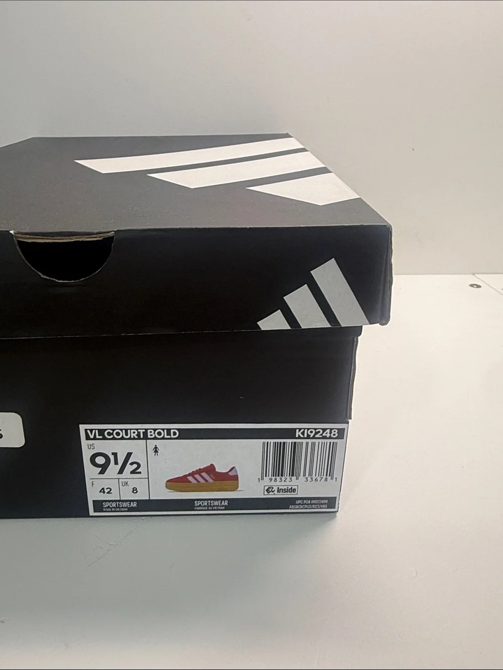 adidas Woman’s Red Suede Platform Sneakers with Pink Stripes. Size 9.5